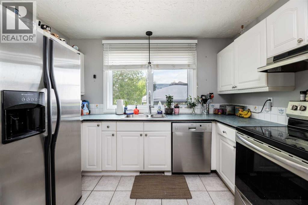 4812 Lake Street, Alix, Alberta  T0C 0B0 - Photo 16 - A2250949