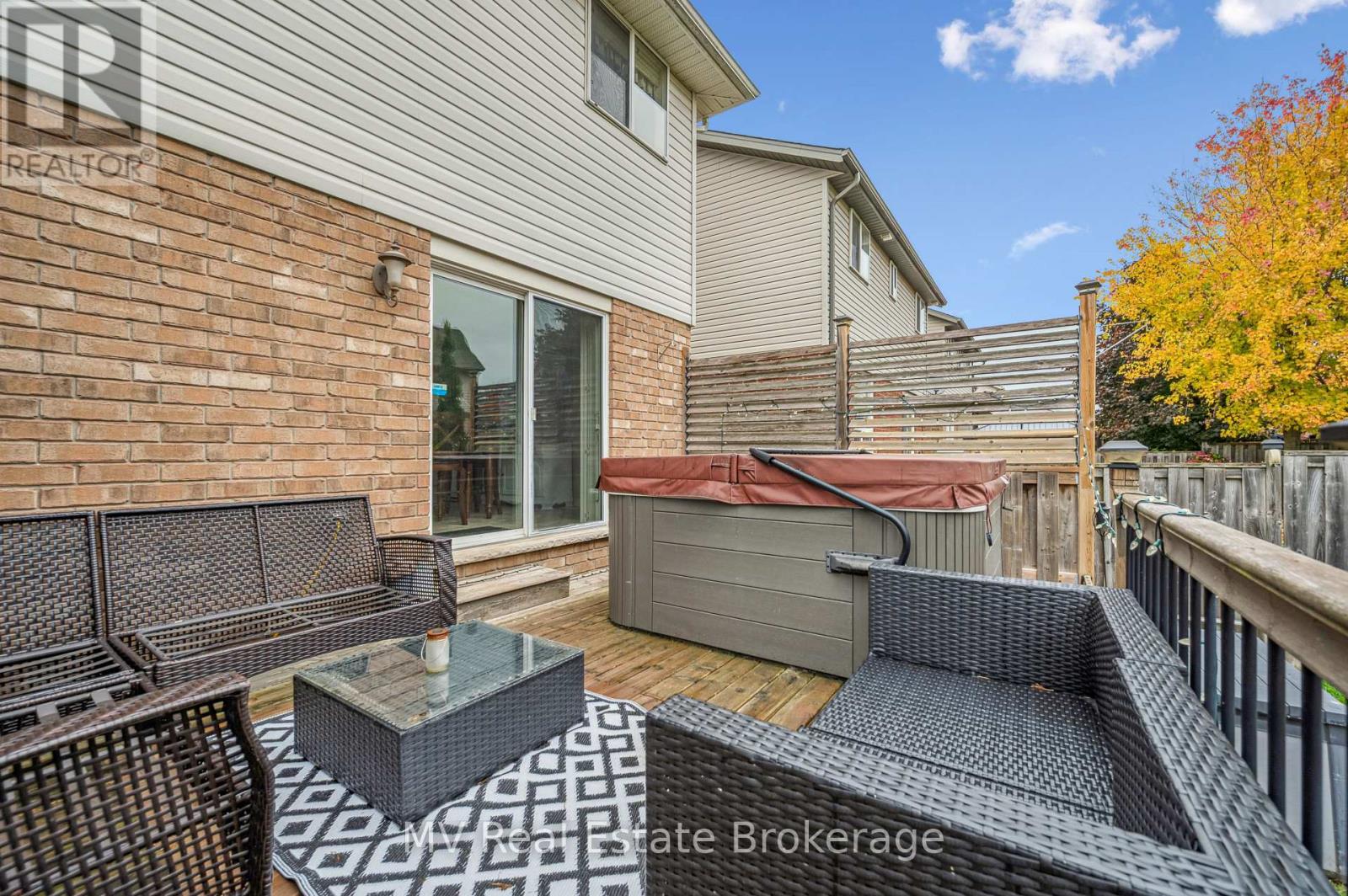 539 Black Street, Centre Wellington (Fergus), Ontario  N1M 0A3 - Photo 37 - X12470655