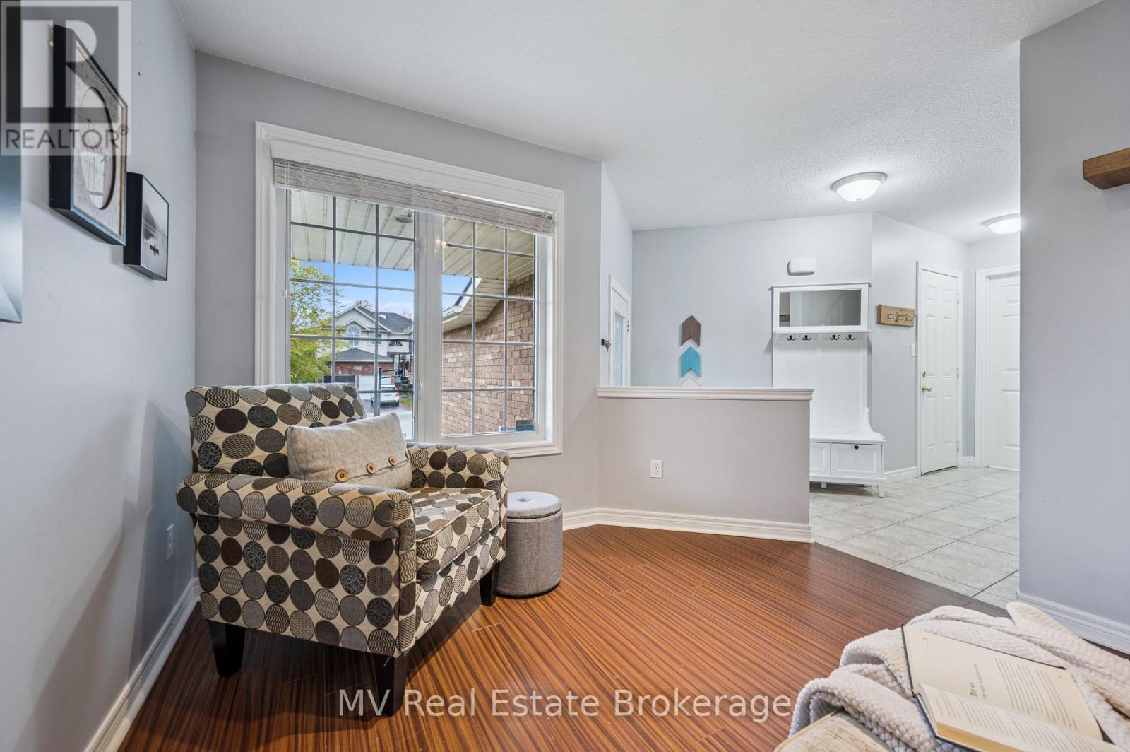 539 Black Street, Centre Wellington (Fergus), Ontario  N1M 0A3 - Photo 7 - X12470655