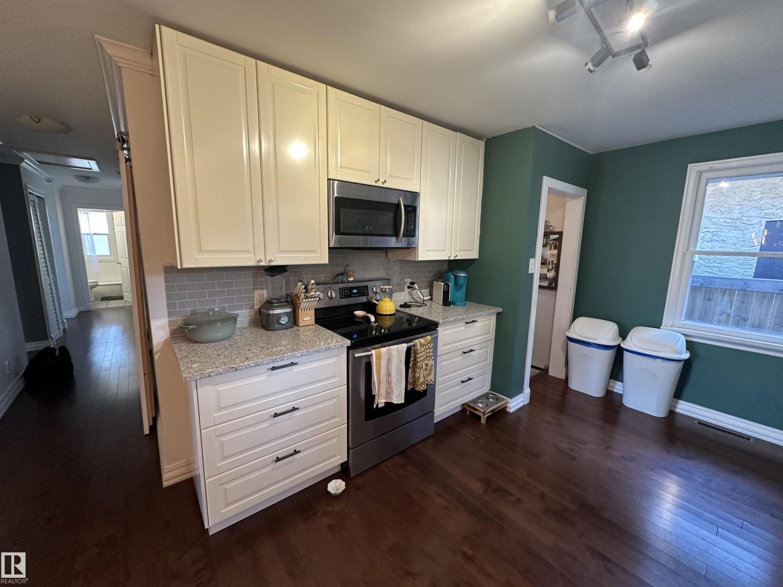 10447 81 St Nw, Edmonton, Alberta  T6A 3K9 - Photo 6 - E4462738