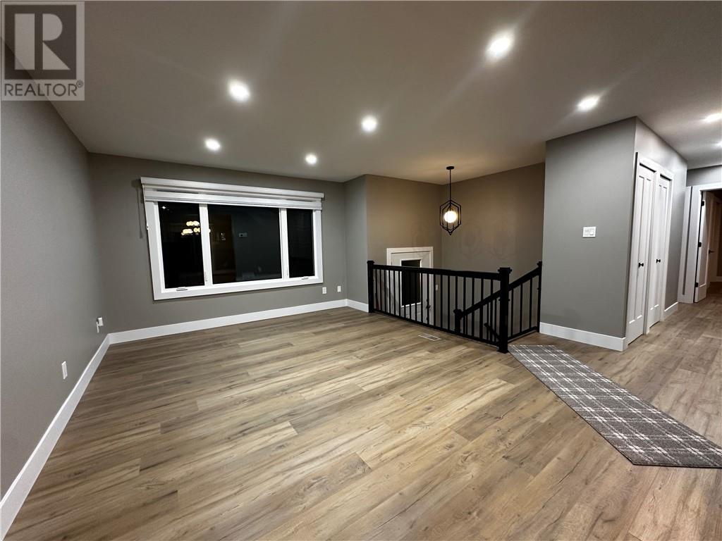 1855 Springdale, Sudbury, Ontario  P3A 5H9 - Photo 10 - 2125120