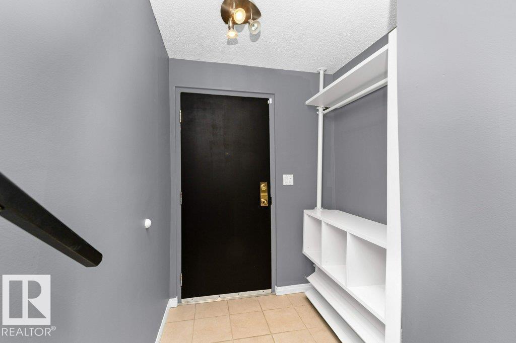 #214 10105 95 St Nw, Edmonton, Alberta  T5H 4M4 - Photo 5 - E4462740
