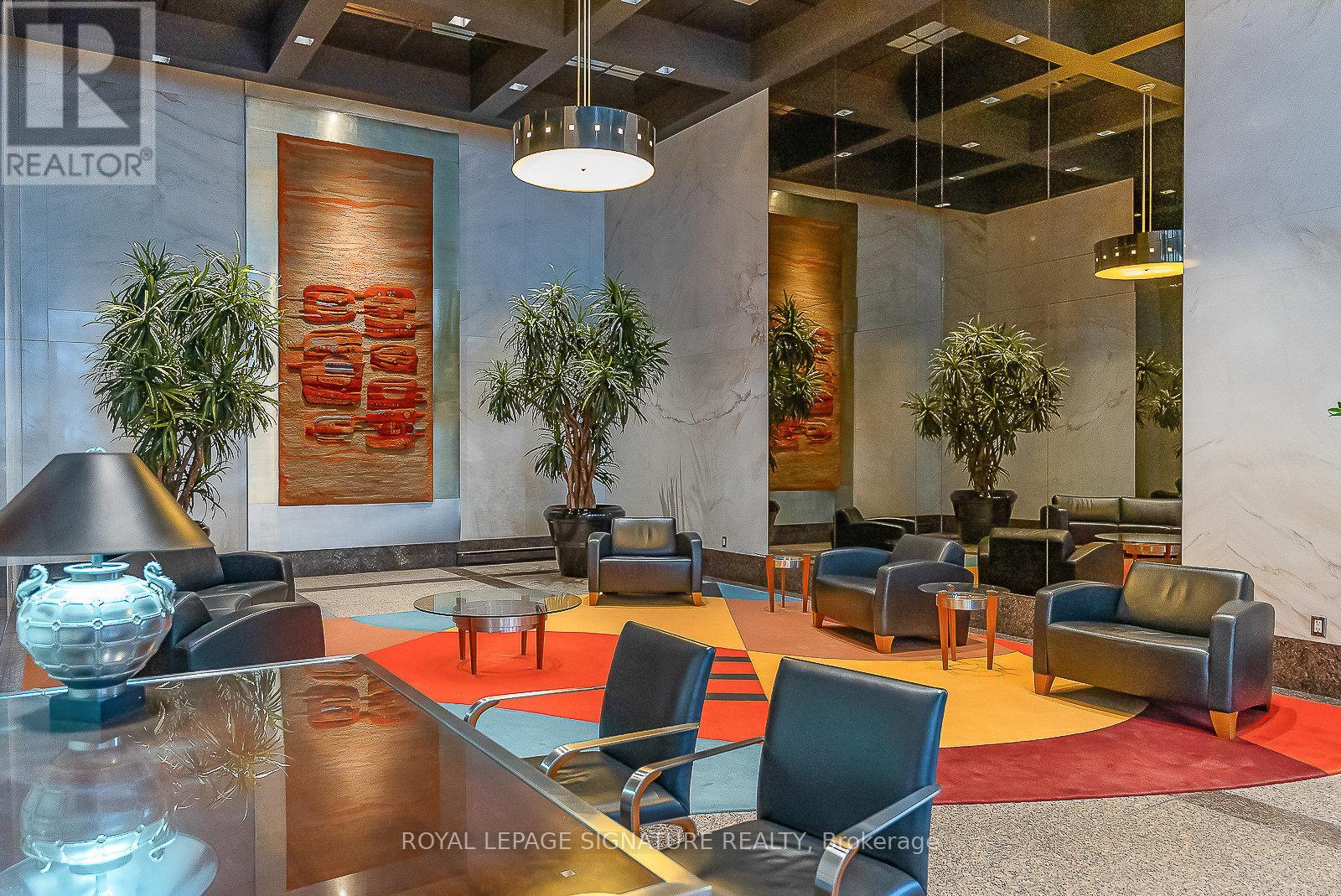 2436 - 33 Harbour Square, Toronto, Ontario  M5J 2G2 - Photo 26 - C12470664
