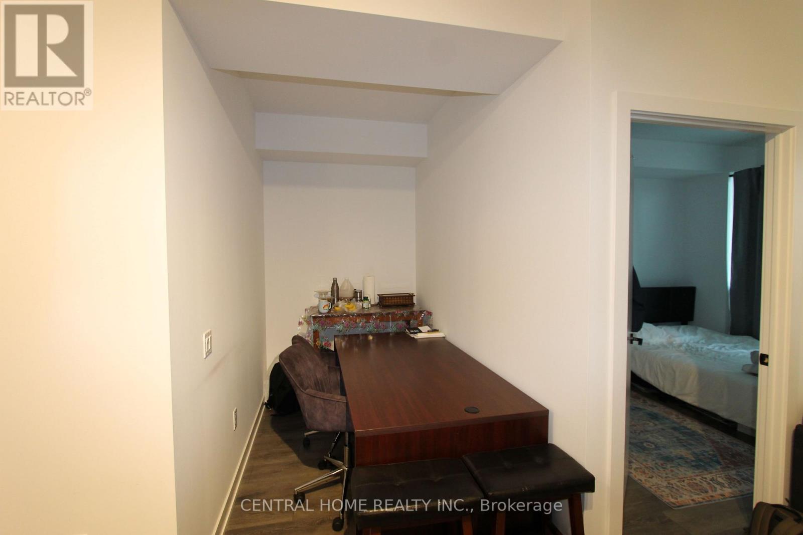 2708 - 127 Broadway Avenue, Toronto, Ontario  M4P 1V3 - Photo 19 - C12470676