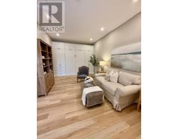 2205 - 1 MASSEY SQUARE, Toronto, Ontario