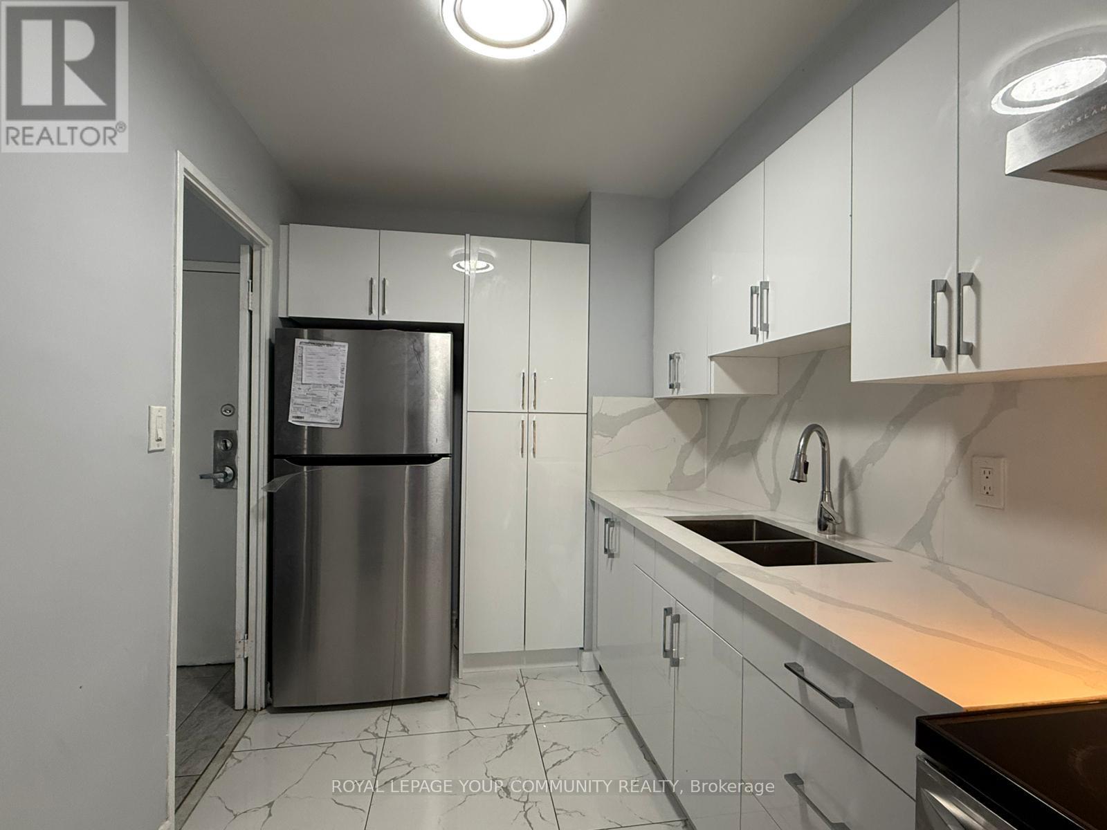 2205 - 1 Massey Square, Toronto, Ontario  M4C 5L4 - Photo 6 - E12368952