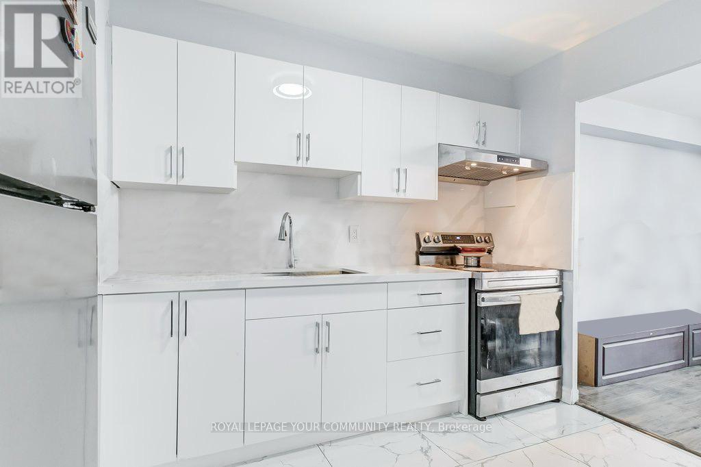 2205 - 1 Massey Square, Toronto, Ontario  M4C 5L4 - Photo 7 - E12368952