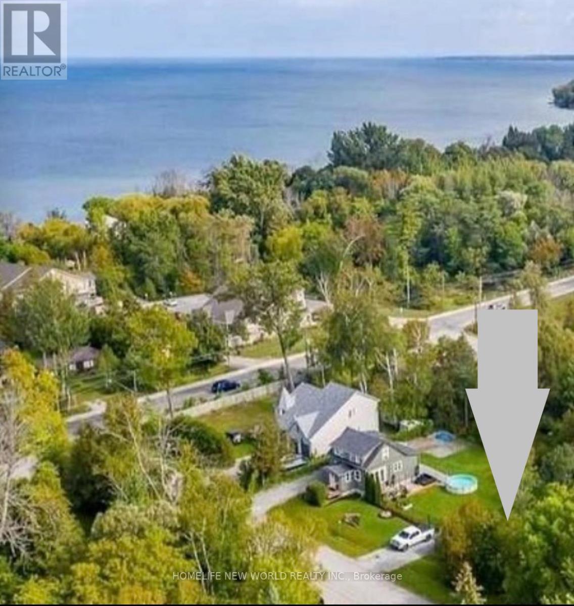 65 Edith Street, Georgina (Sutton & Jackson's Point), Ontario  L0E 1L0 - Photo 2 - N12470656
