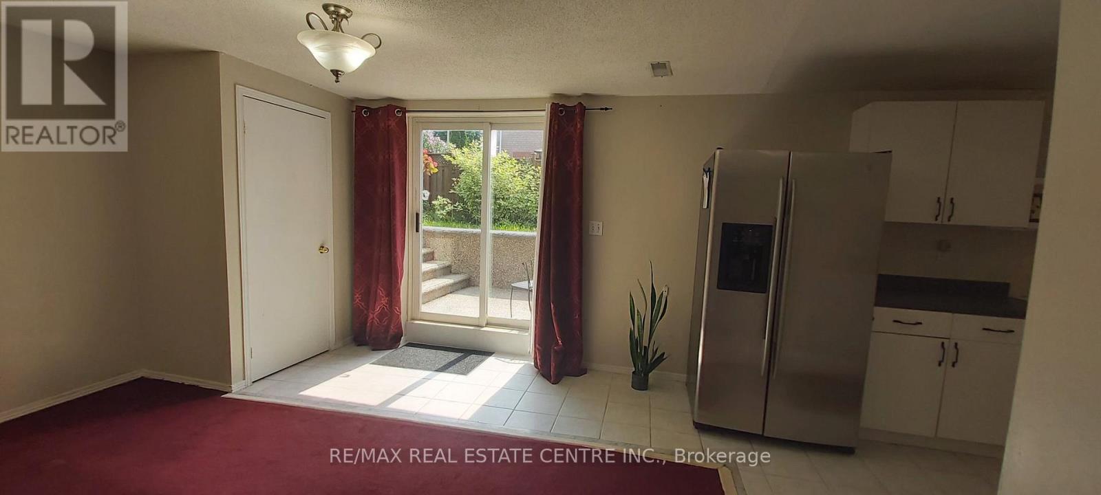 Bsmt - 5514 Bollington Drive, Mississauga, Ontario  L5V 2H2 - Photo 10 - W12470661