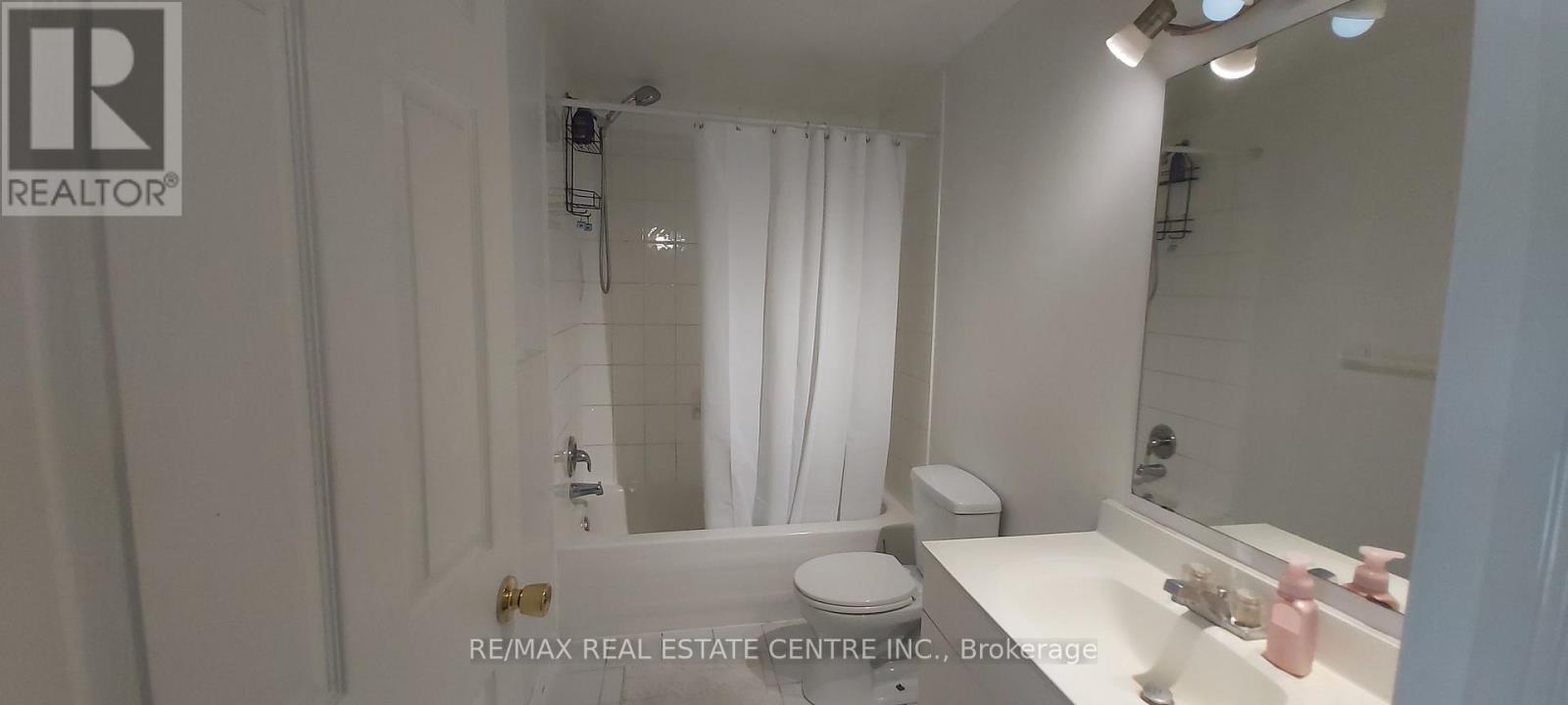 Bsmt - 5514 Bollington Drive, Mississauga, Ontario  L5V 2H2 - Photo 15 - W12470661