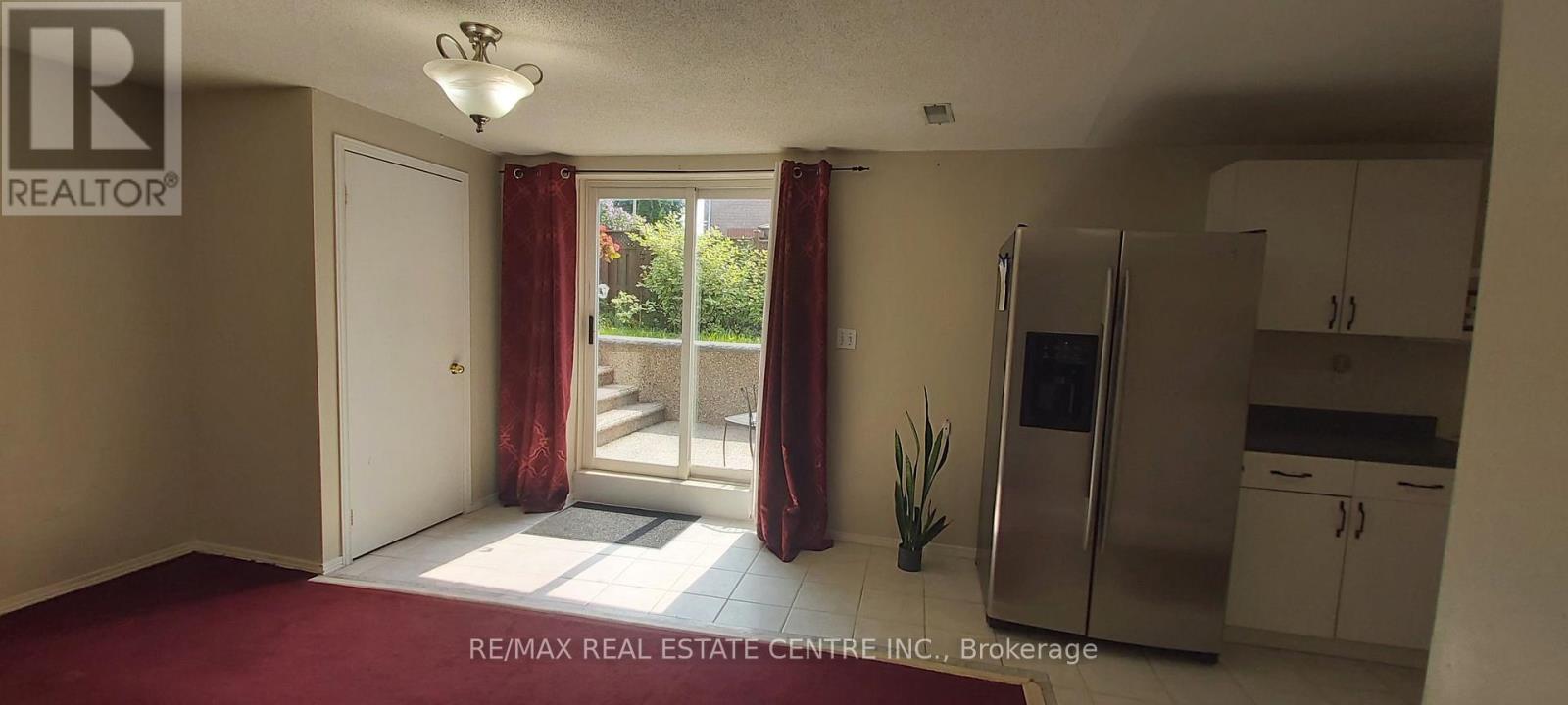 Bsmt - 5514 Bollington Drive, Mississauga, Ontario  L5V 2H2 - Photo 9 - W12470661