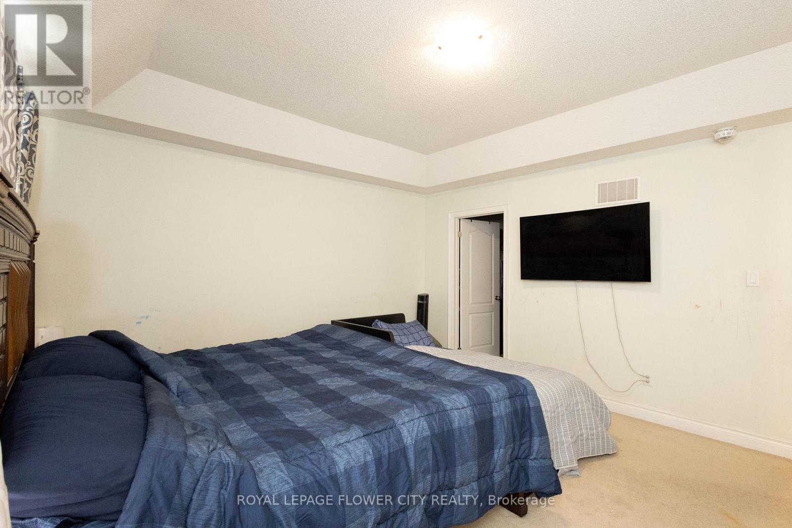 159 Lionhead Golf Club Road, Brampton, Ontario  L6Y 6C2 - Photo 26 - W12470665