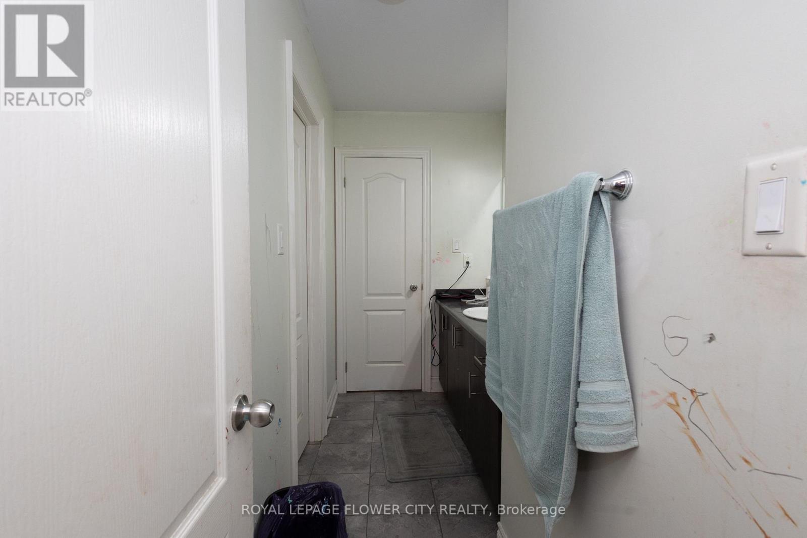 159 Lionhead Golf Club Road, Brampton, Ontario  L6Y 6C2 - Photo 35 - W12470665