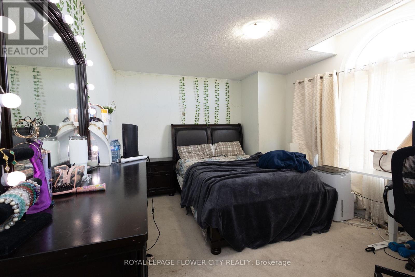 159 Lionhead Golf Club Road, Brampton, Ontario  L6Y 6C2 - Photo 38 - W12470665