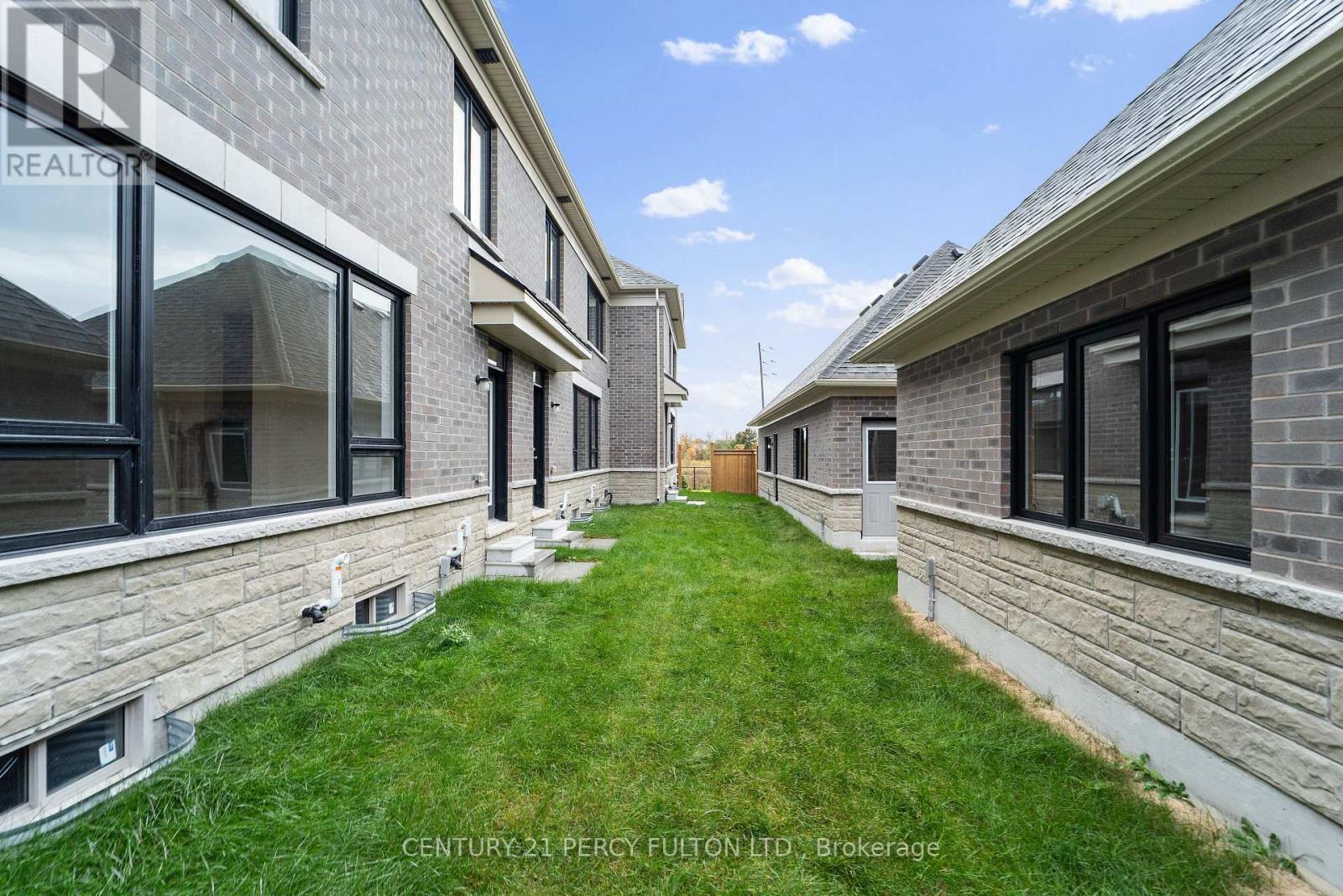 150 Alcorn Drive, Kawartha Lakes, Ontario  K9V 5V5 - Photo 25 - X12470658