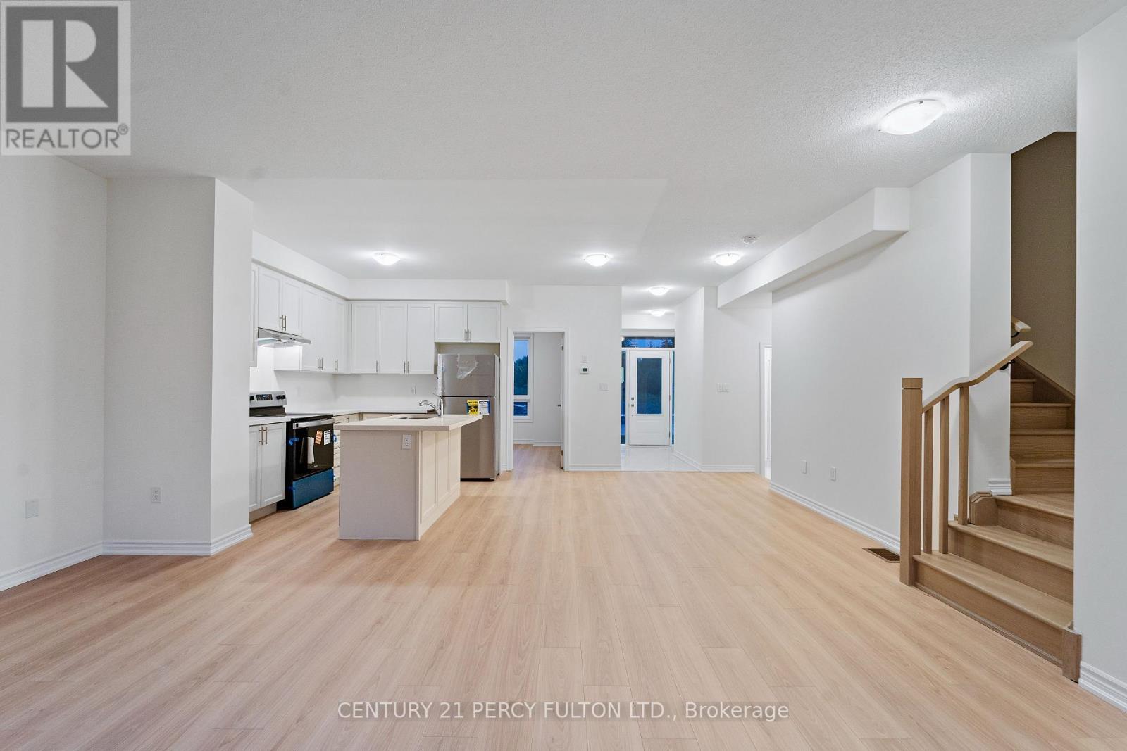 150 Alcorn Drive, Kawartha Lakes, Ontario  K9V 5V5 - Photo 4 - X12470658