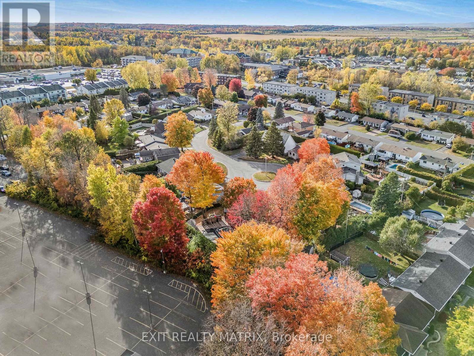 953 Jerome Street, Hawkesbury, Ontario  K6A 3B1 - Photo 41 - X12470608