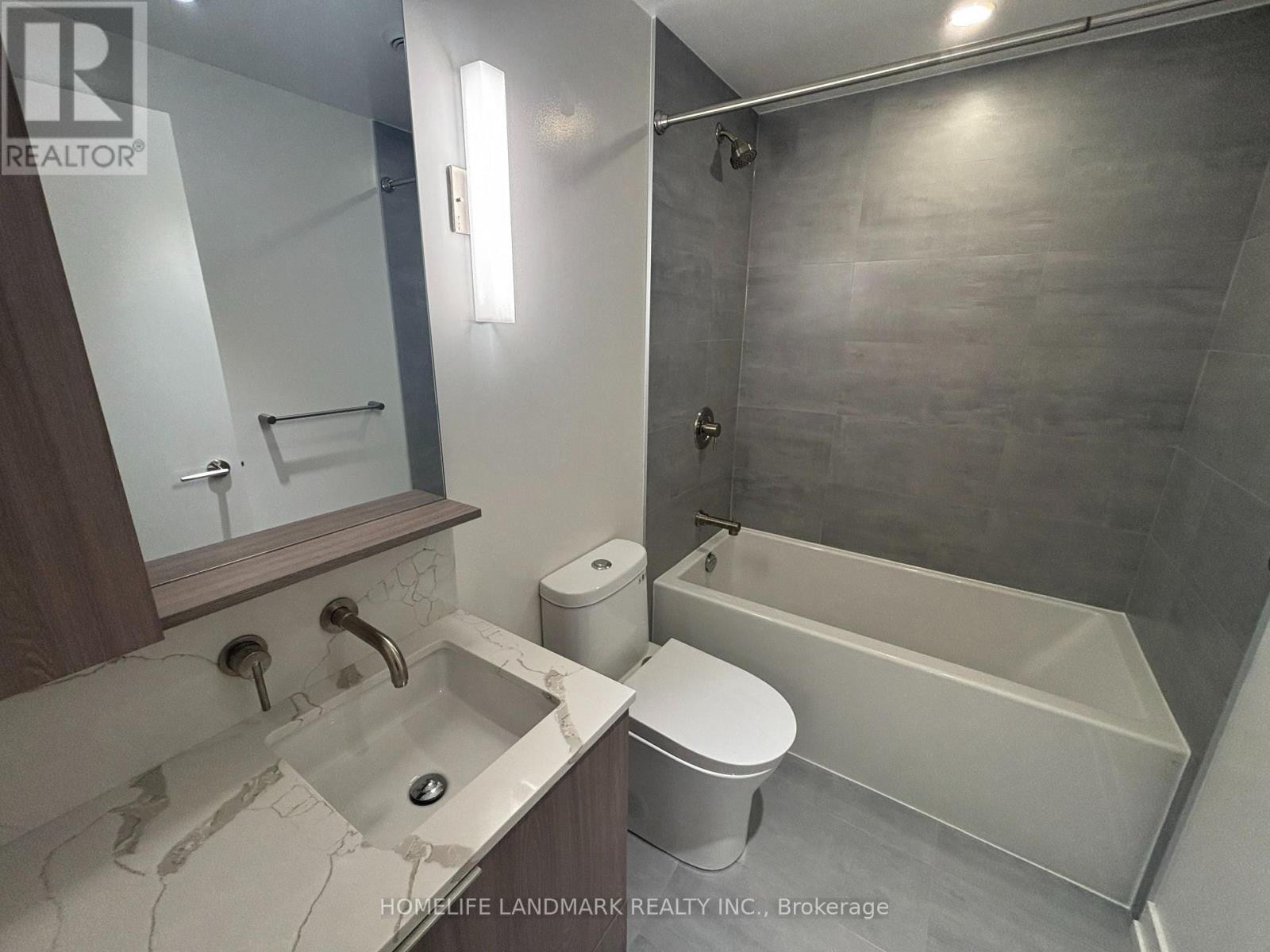 315 - 120 Broadway Avenue, Toronto, Ontario  M4P 0E9 - Photo 10 - C12470692