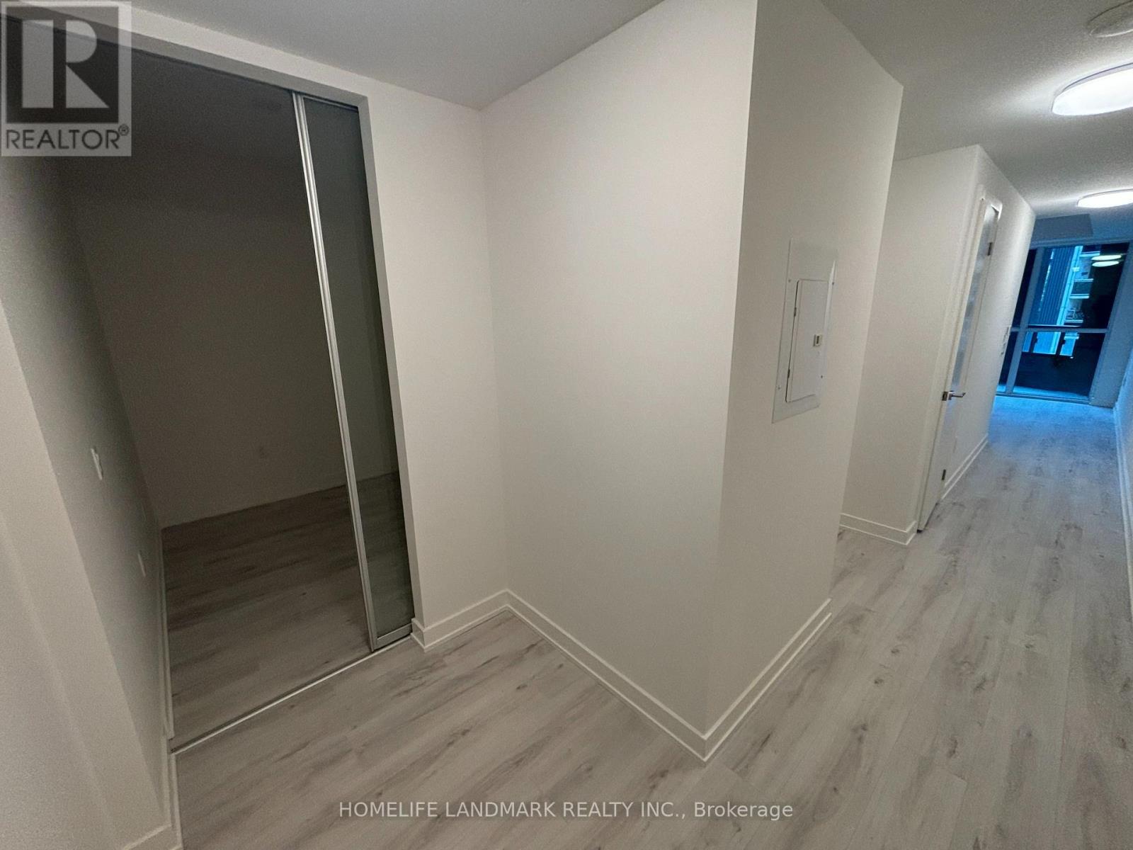 315 - 120 Broadway Avenue, Toronto, Ontario  M4P 0E9 - Photo 9 - C12470692