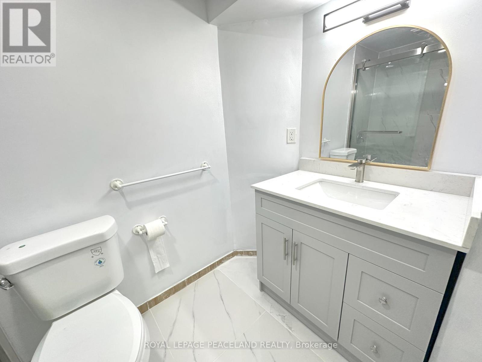 423 Osiris Drive, Richmond Hill, Ontario  L4C 2R1 - Photo 15 - N12470685