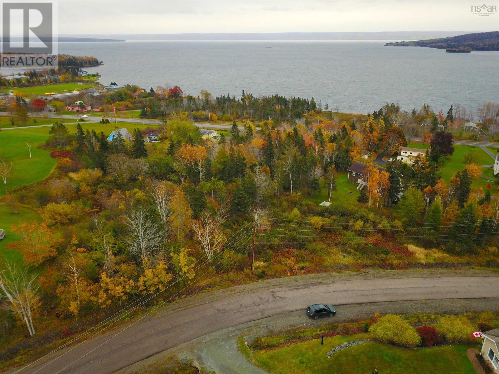 Alderwood Lane, Baddeck, Nova Scotia  B0E 1H0 - Photo 3 - 202506197