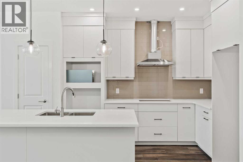 834 Livingston View Ne, Calgary, Alberta  T3P 2K7 - Photo 4 - A2244984