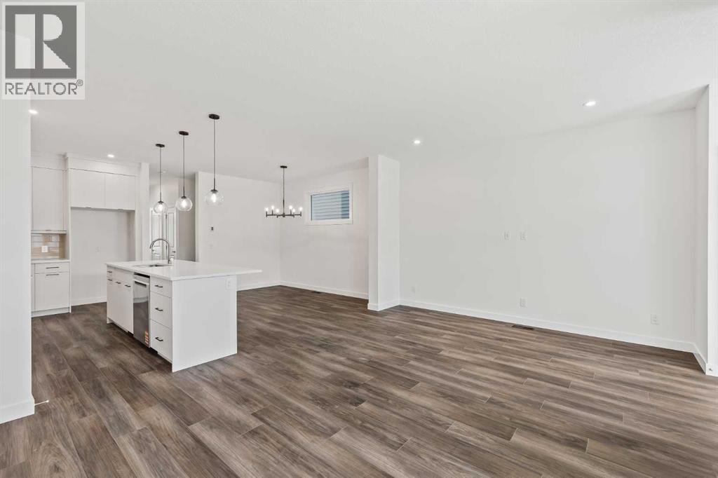 834 Livingston View Ne, Calgary, Alberta  T3P 2K7 - Photo 10 - A2244984