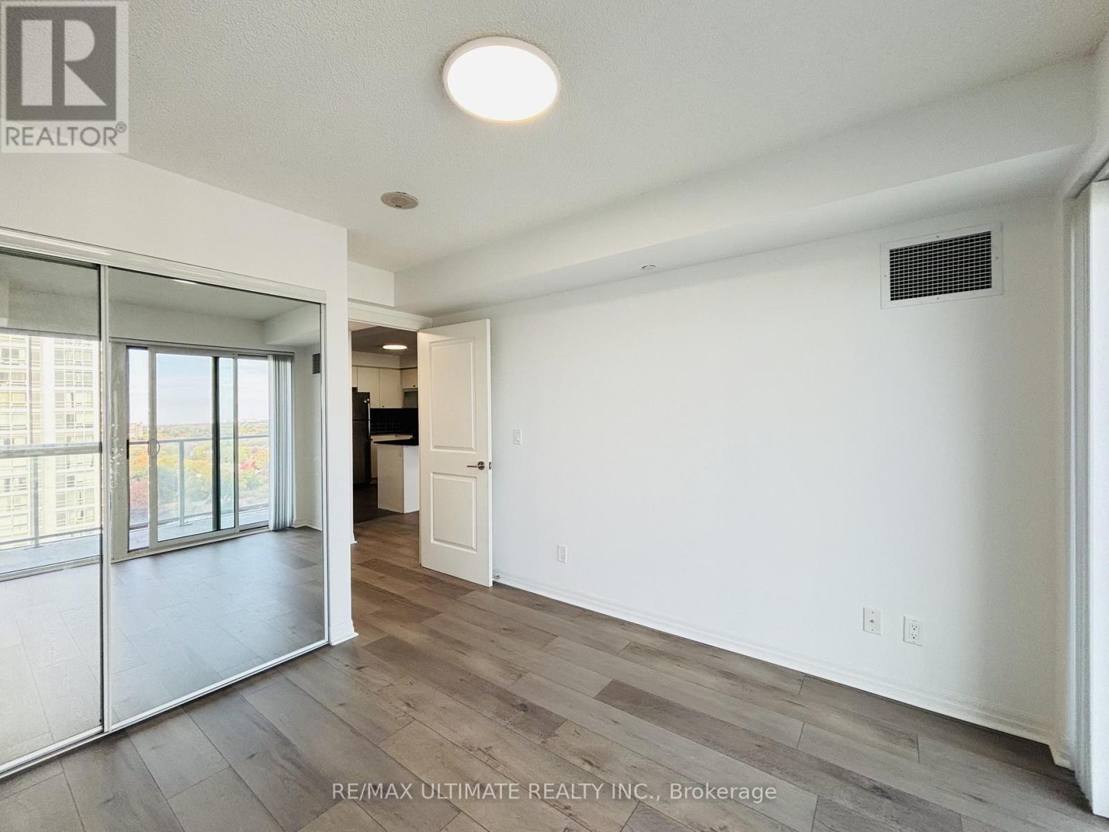 1508 - 275 Yorkland Rd Road, Toronto, Ontario  M2J 0A7 - Photo 19 - C12382898