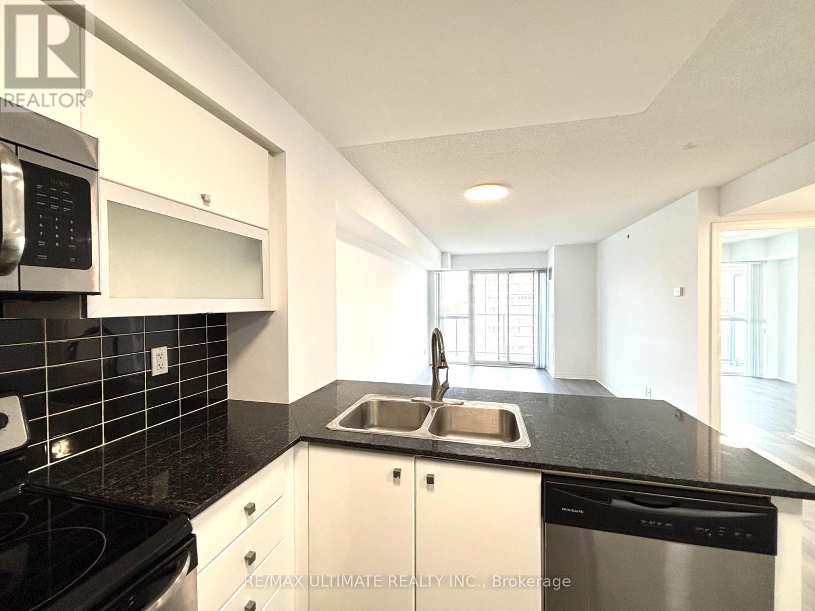 1508 - 275 Yorkland Rd Road, Toronto, Ontario  M2J 0A7 - Photo 10 - C12382898