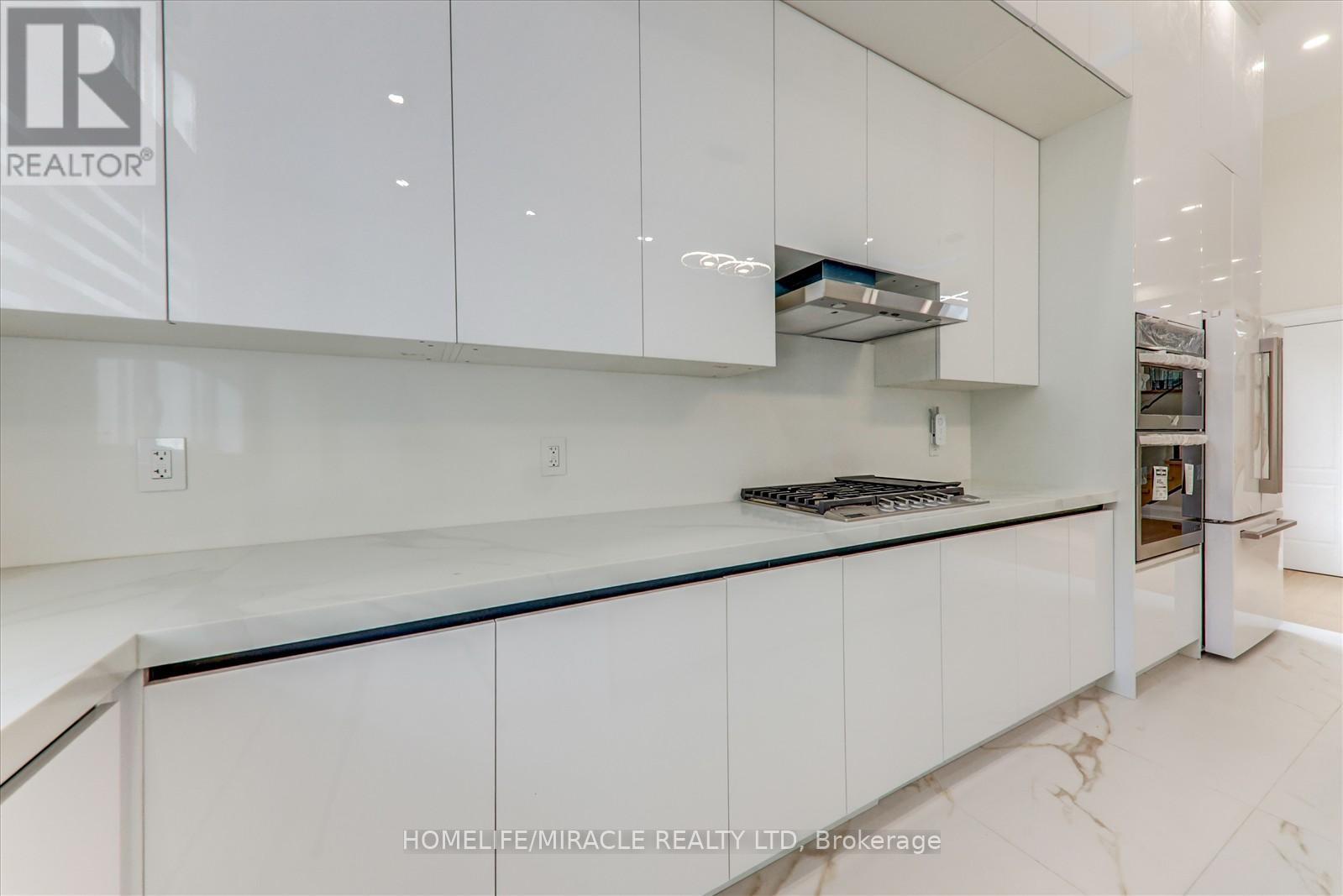 245 Ferris Road, Toronto (O'connor-Parkview), Ontario  M4B 1H2 - Photo 10 - E12469651