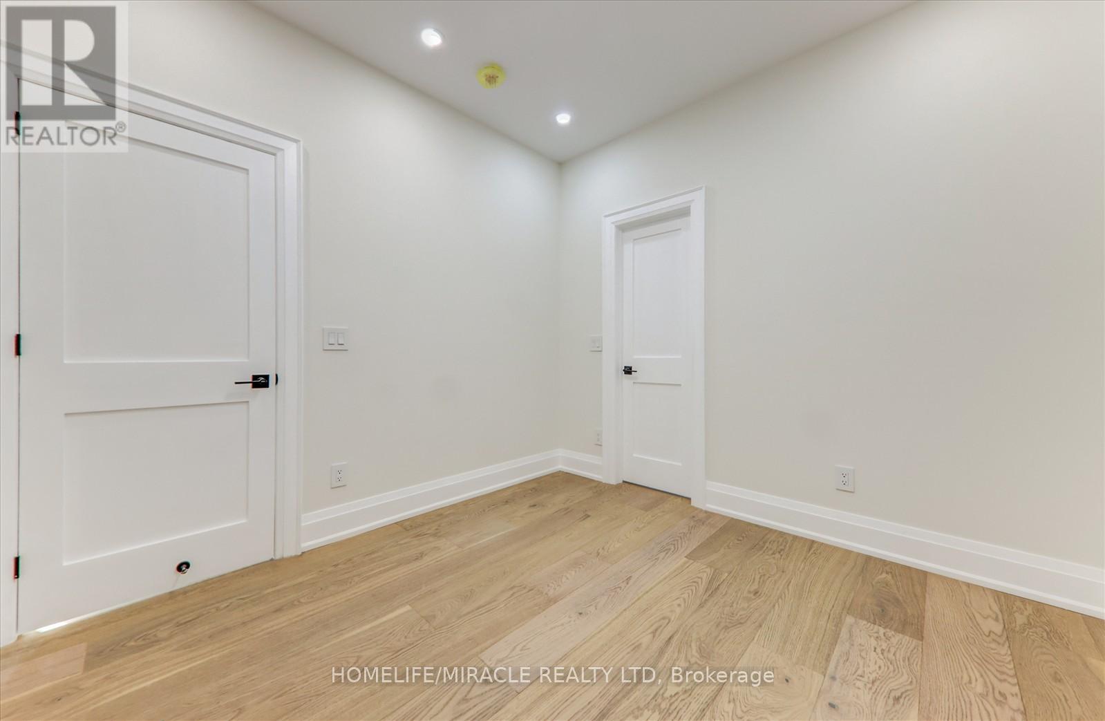 245 Ferris Road, Toronto (O'connor-Parkview), Ontario  M4B 1H2 - Photo 23 - E12469651