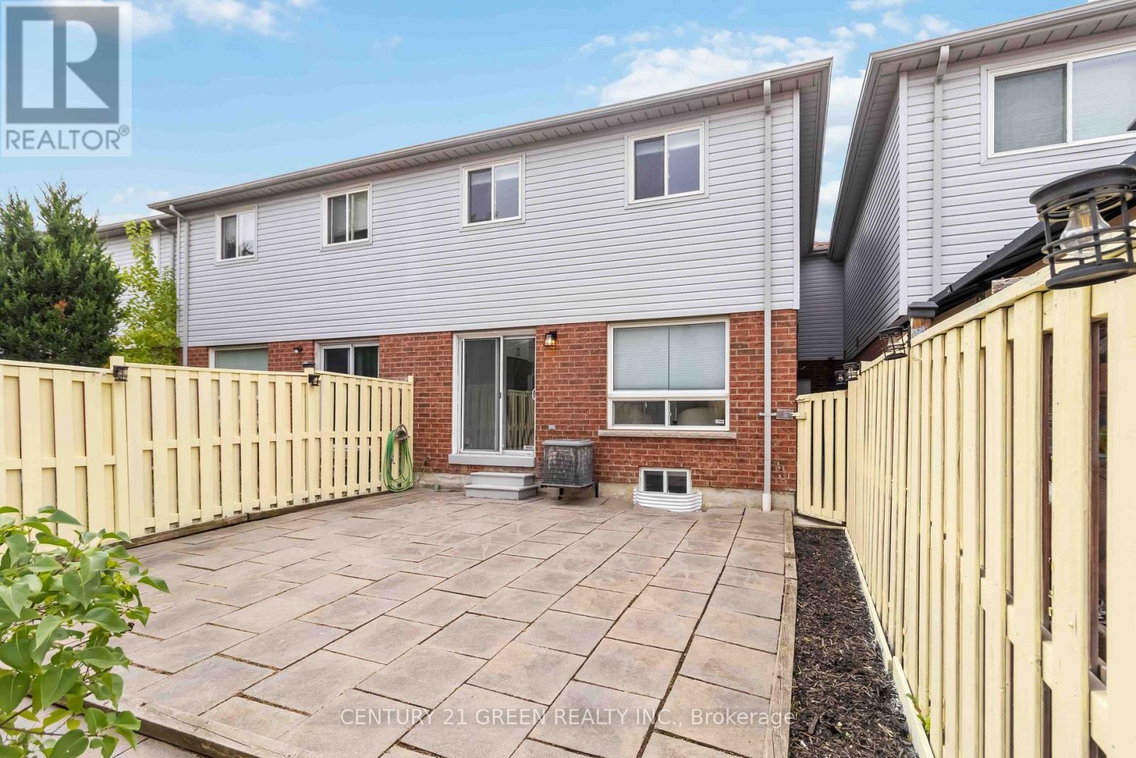 6085 Rowers Crescent, Mississauga, Ontario  L5V 3A2 - Photo 32 - W12470682
