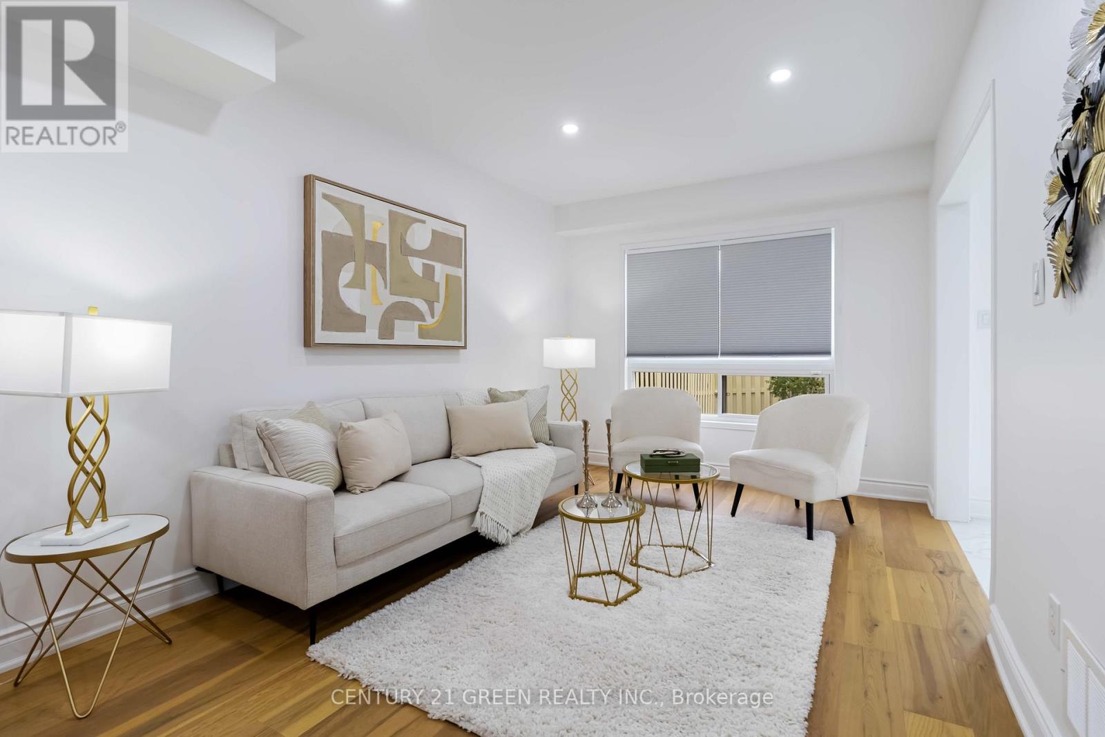 6085 Rowers Crescent, Mississauga, Ontario  L5V 3A2 - Photo 9 - W12470682