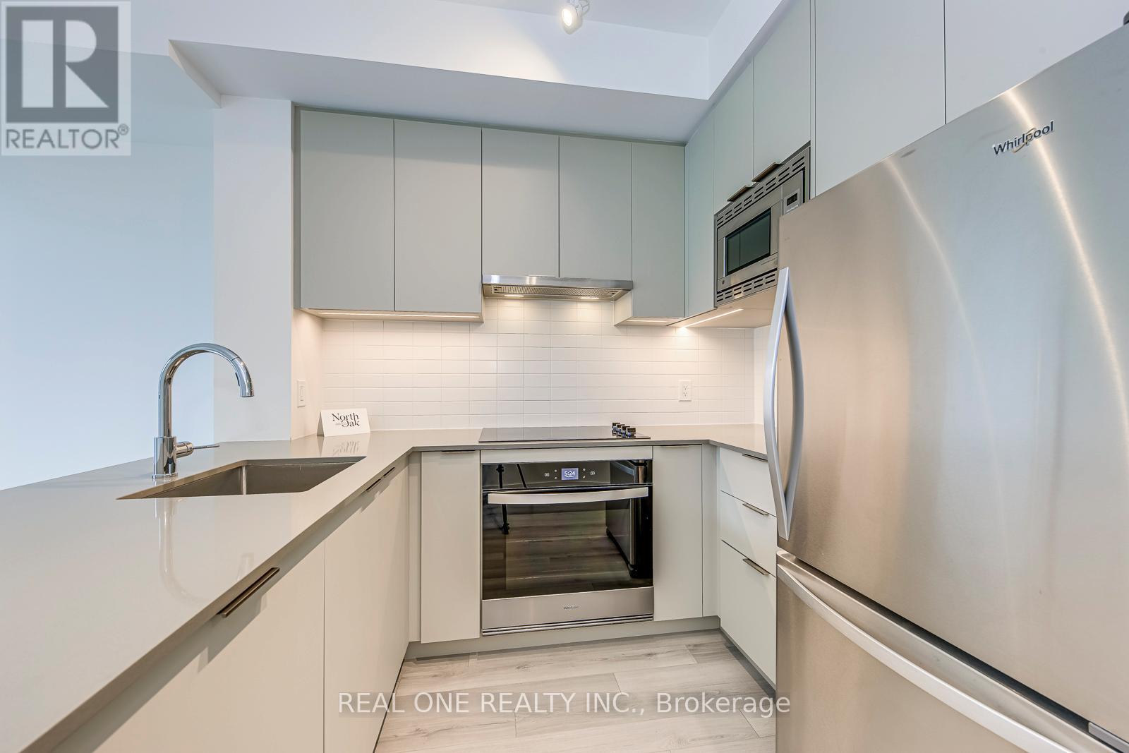1510 - 3079 Trafalgar Road, Oakville, Ontario  L6H 8C5 - Photo 12 - W12470686