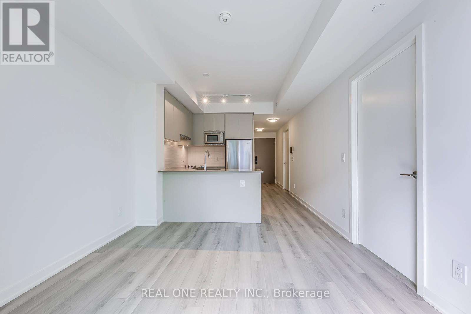 1510 - 3079 Trafalgar Road, Oakville, Ontario  L6H 8C5 - Photo 17 - W12470686