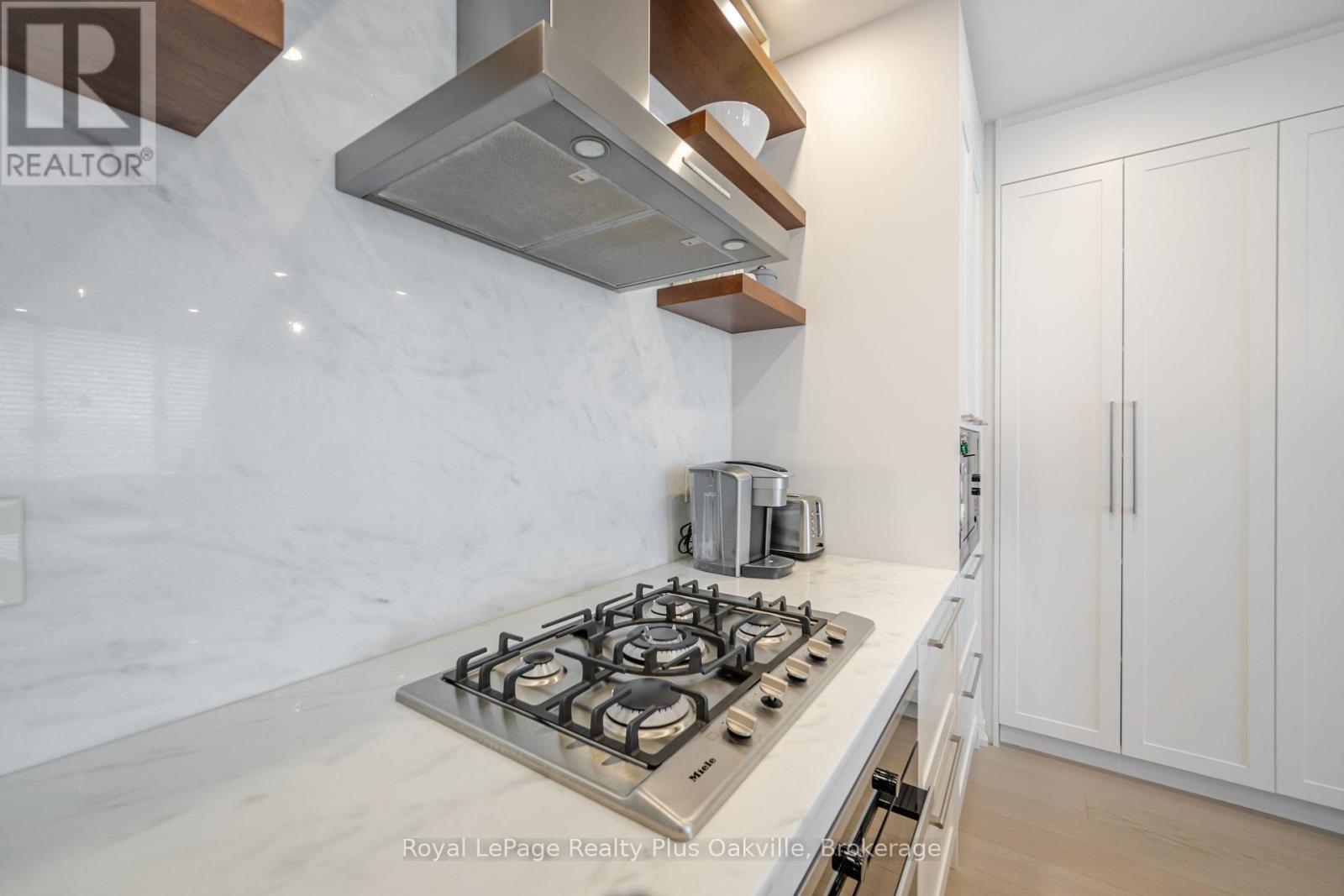 507 - 1441 Elgin Street, Burlington, Ontario  L7S 1E6 - Photo 11 - W12470702