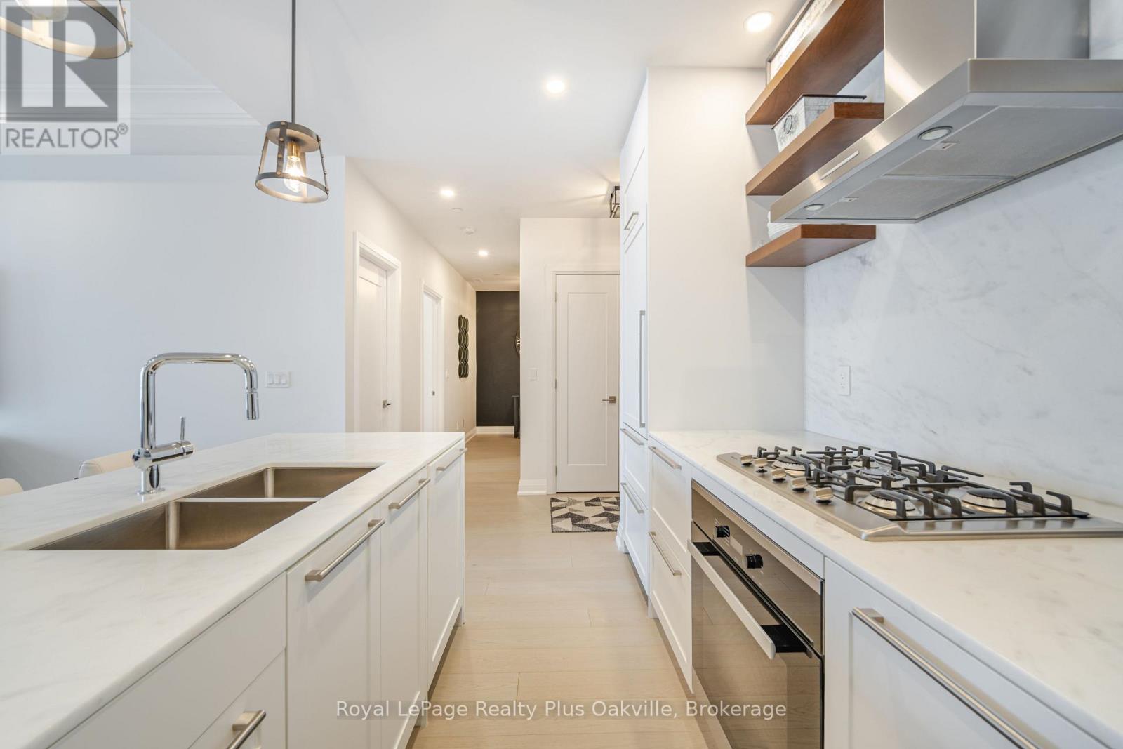 507 - 1441 Elgin Street, Burlington, Ontario  L7S 1E6 - Photo 12 - W12470702