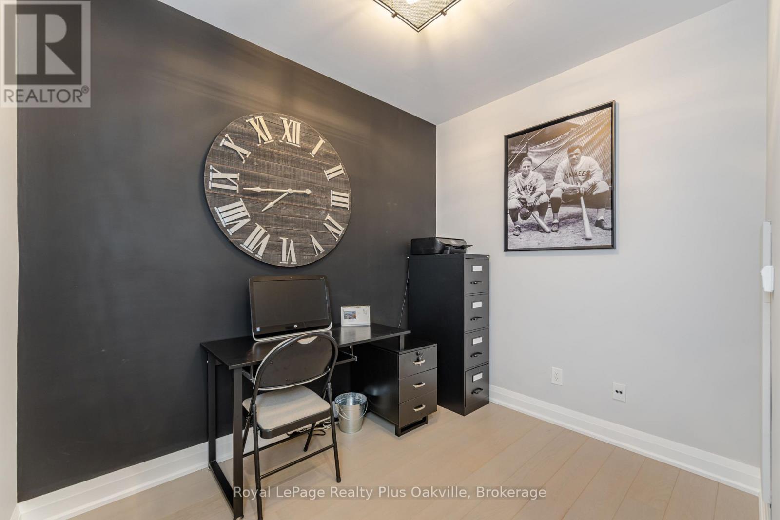 507 - 1441 Elgin Street, Burlington, Ontario  L7S 1E6 - Photo 24 - W12470702