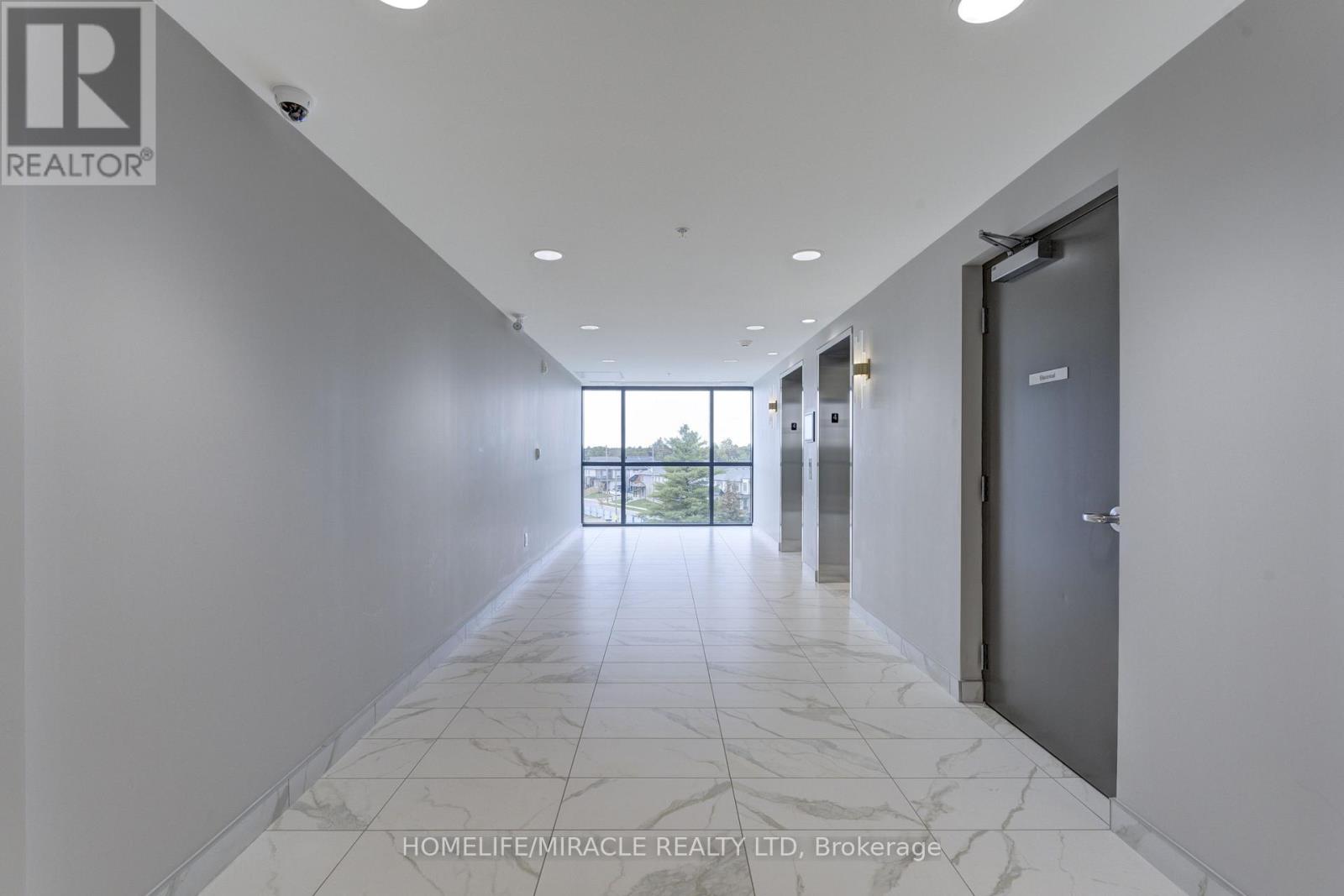 402 - 26 Lowes Road W, Guelph (Clairfields/hanlon Business Park), Ontario  N1G 4X2 - Photo 5 - X12462908