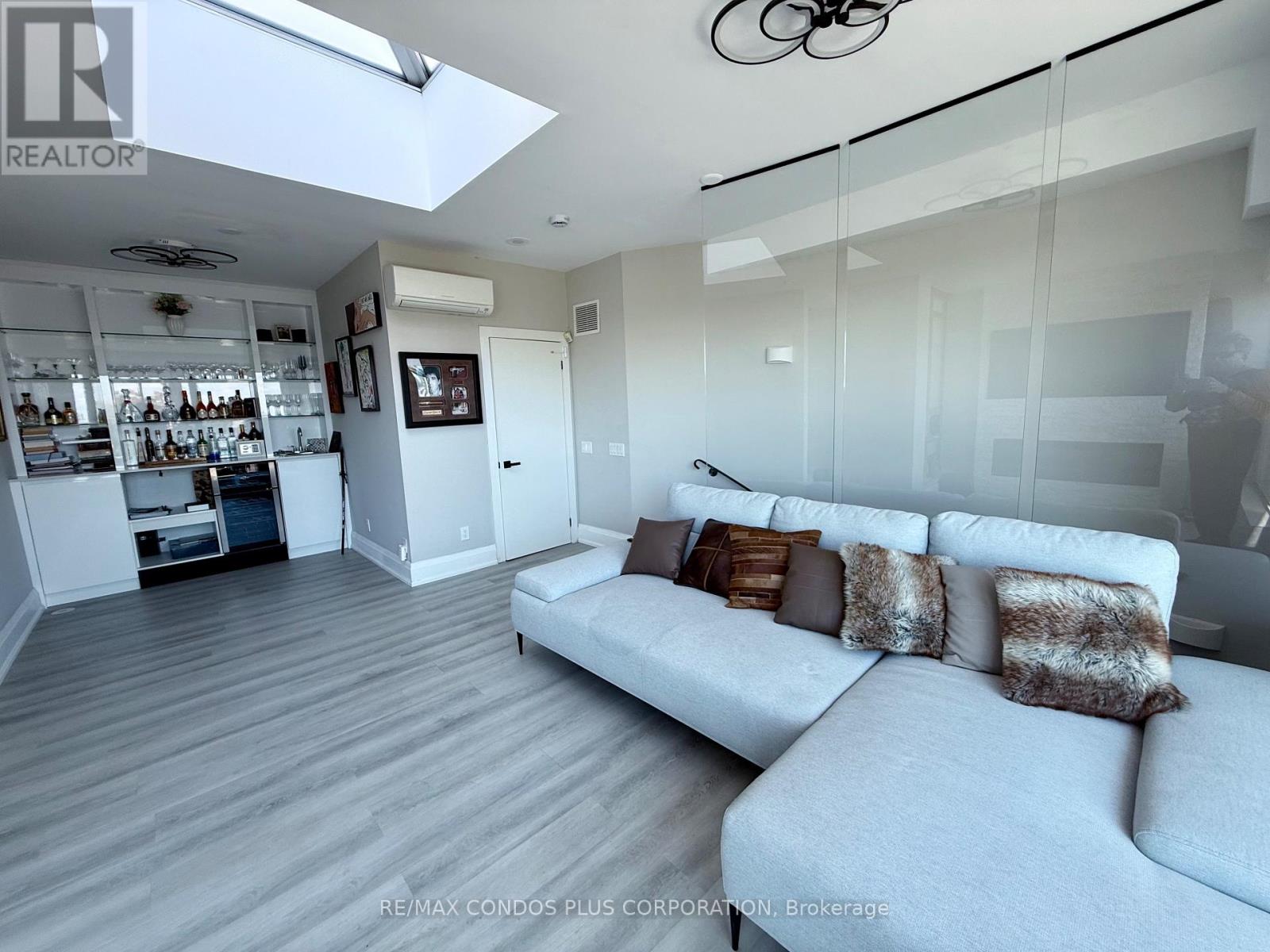 Th125 - 5 Marine Parade Drive, Toronto, Ontario  M8V 4B4 - Photo 30 - W12450937