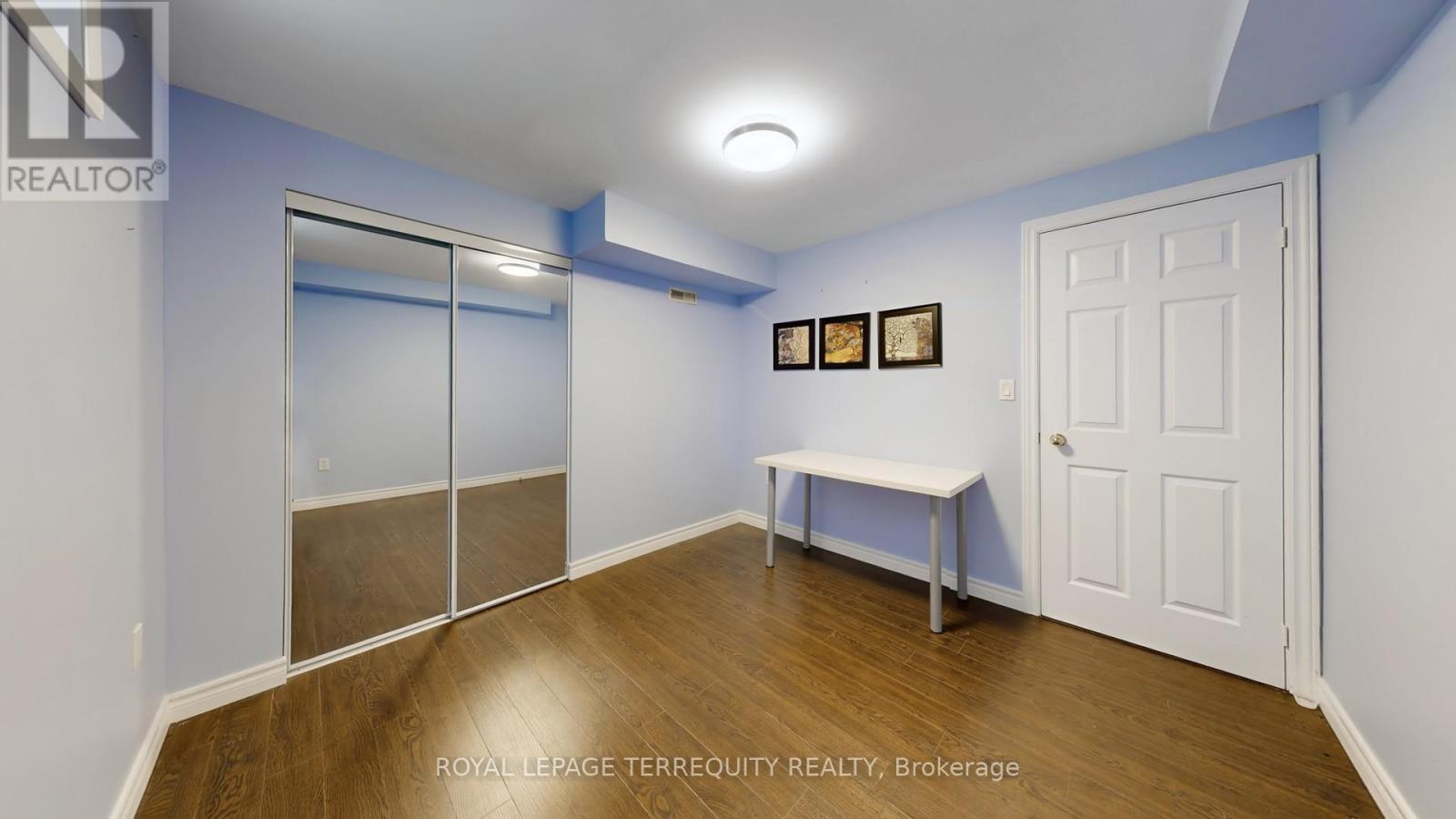 69 Vine Cliff Boulevard, Markham, Ontario  L6C 3E2 - Photo 44 - N12470712