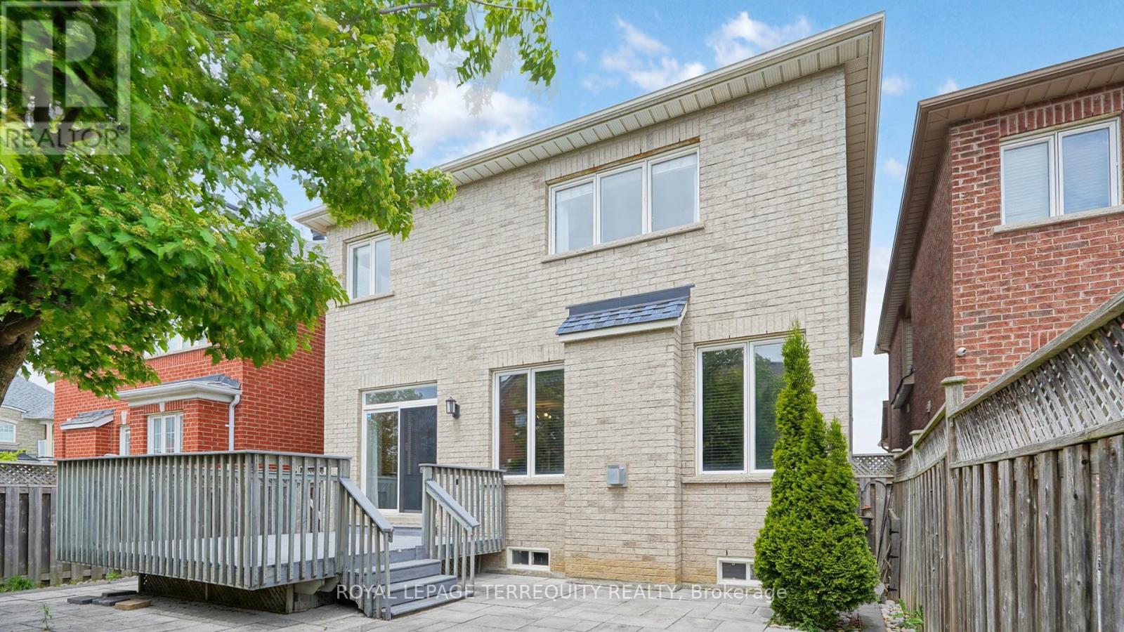 69 Vine Cliff Boulevard, Markham, Ontario  L6C 3E2 - Photo 50 - N12470712