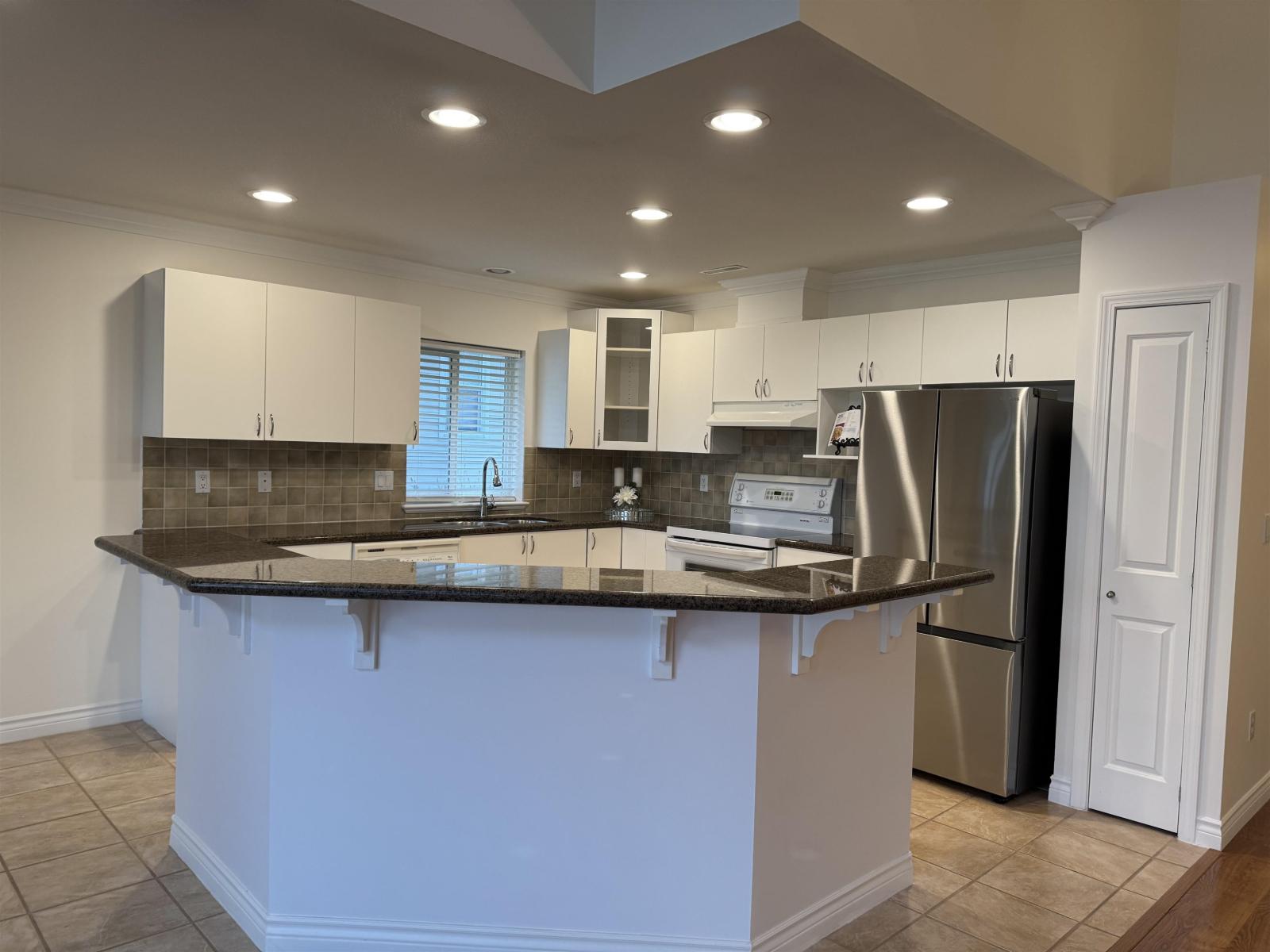 32 17516 4 Avenue, Surrey, British Columbia  V3S 0R9 - Photo 6 - R2989709