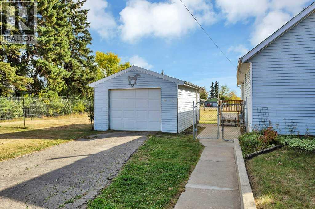 5025 49 Avenue, Rimbey, Alberta  T0C 2J0 - Photo 32 - A2265534