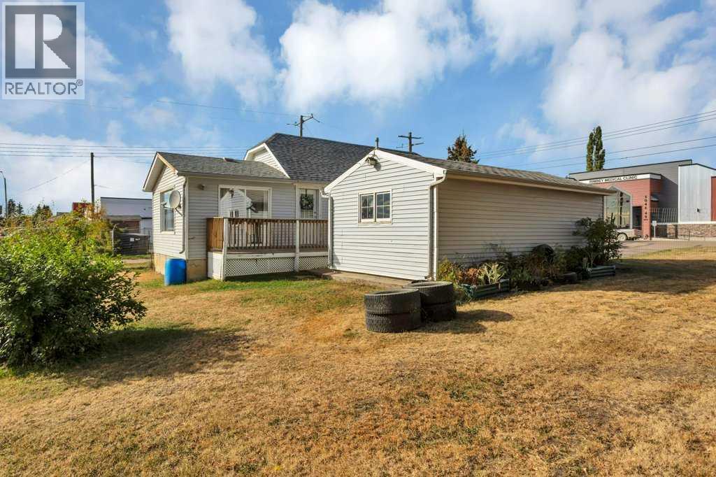 5025 49 Avenue, Rimbey, Alberta  T0C 2J0 - Photo 37 - A2265534