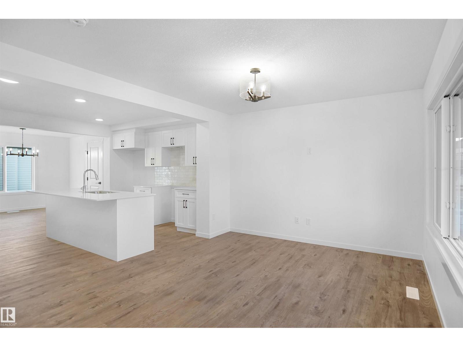 244 Savoy Cr, Sherwood Park, Alberta  T8H 0Z5 - Photo 5 - E4450248