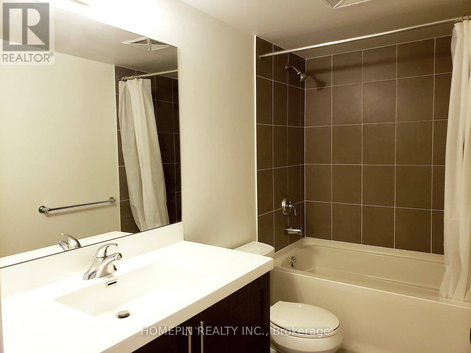 523 - 830 Lawrence Avenue, Toronto, Ontario  M6A 0A2 - Photo 7 - W12470704