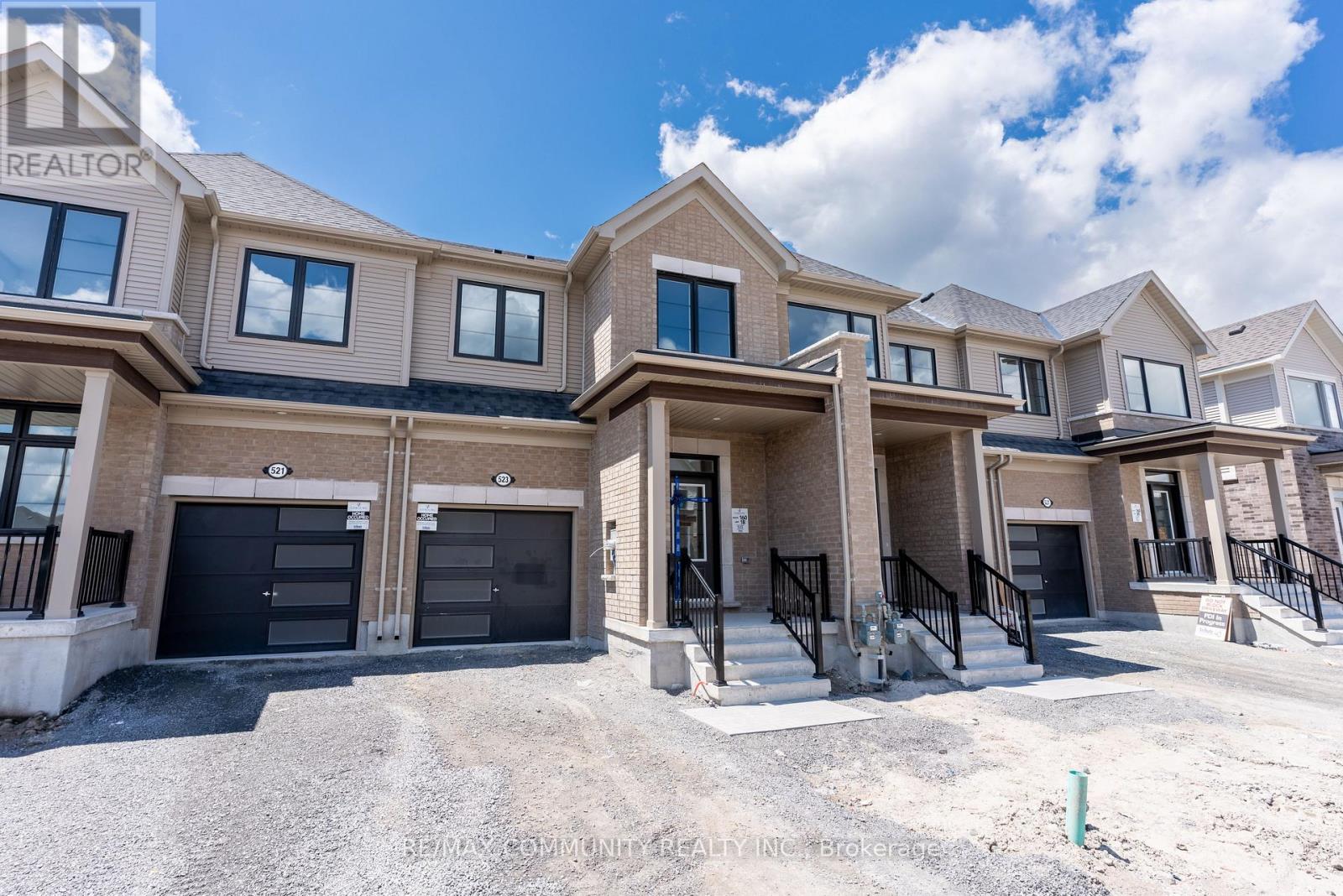 523 WORDEN STREET, Cobourg, Ontario