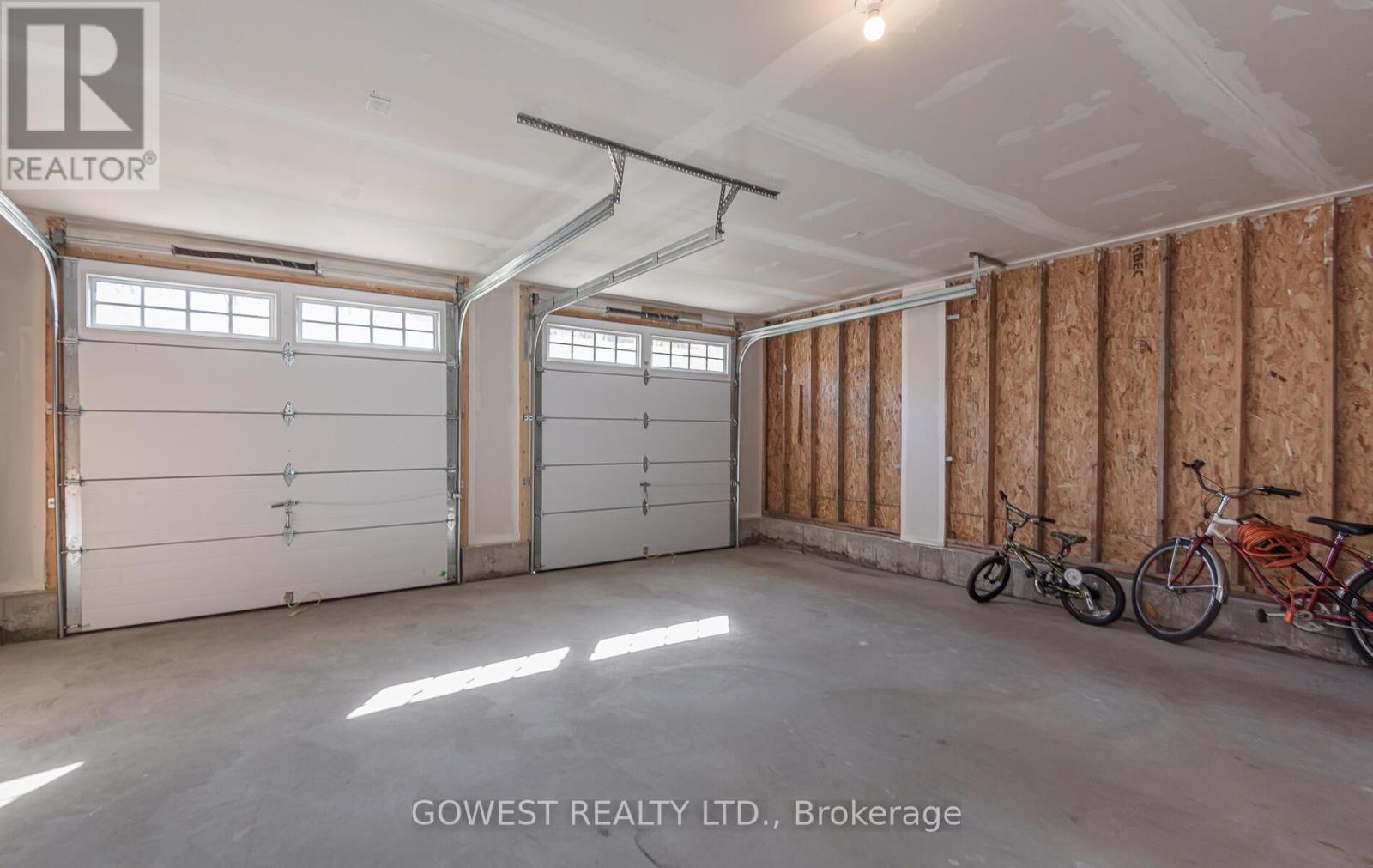 45 Stother Crescent, Bracebridge, Ontario  P1L 0G2 - Photo 39 - X12470719