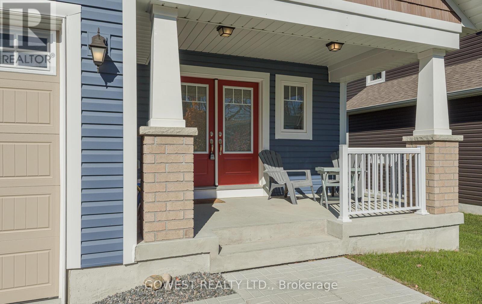 45 Stother Crescent, Bracebridge, Ontario  P1L 0G2 - Photo 4 - X12470719